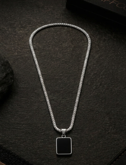 Noir Tag Pendant